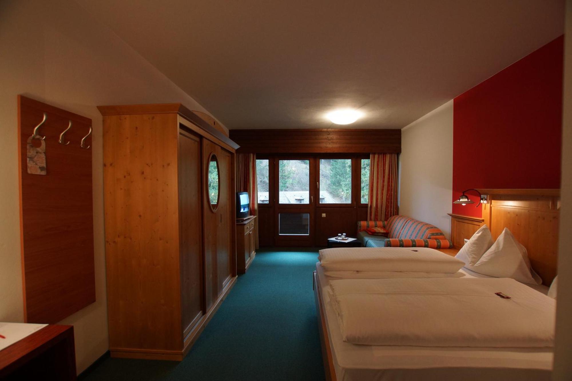 Hotel Neuwirt Mauterndorf  Room photo
